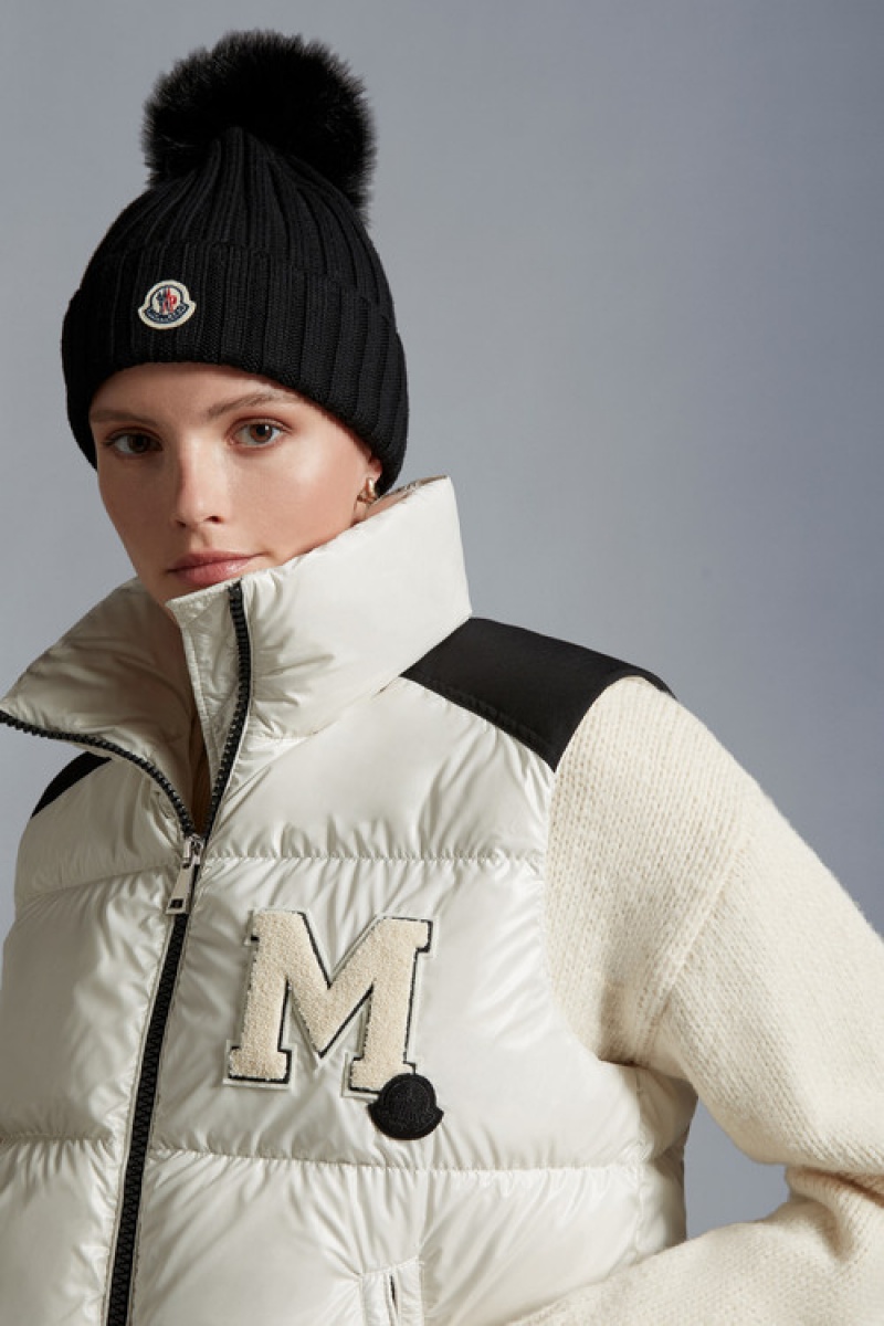 Gorro Moncler Beanie With Pom Pom Mujer Negros | ARES-70615