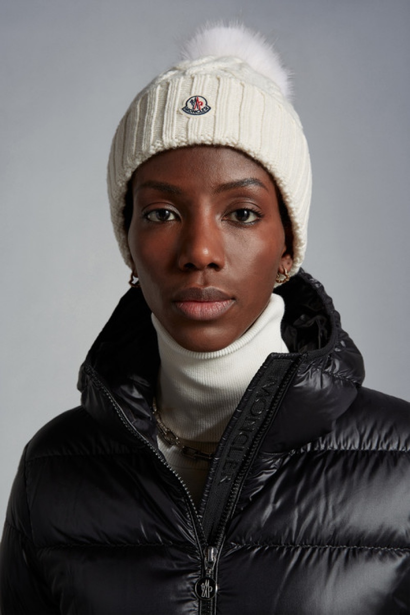 Gorro Moncler Beanie With Pom Pom Mujer Blancos | OJSU-16390