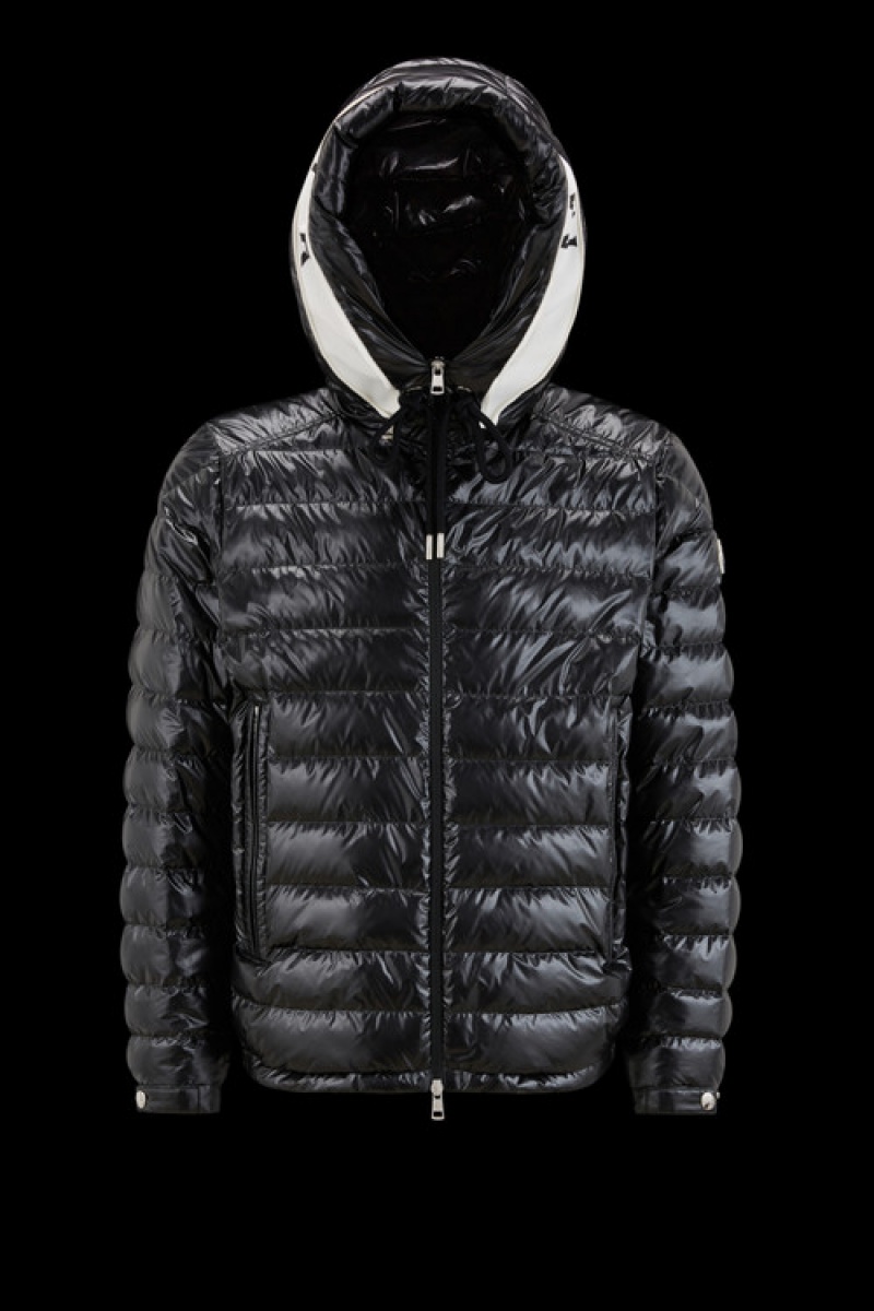 Chamarra Moncler Akinari Hombre Negros | DATX-61750