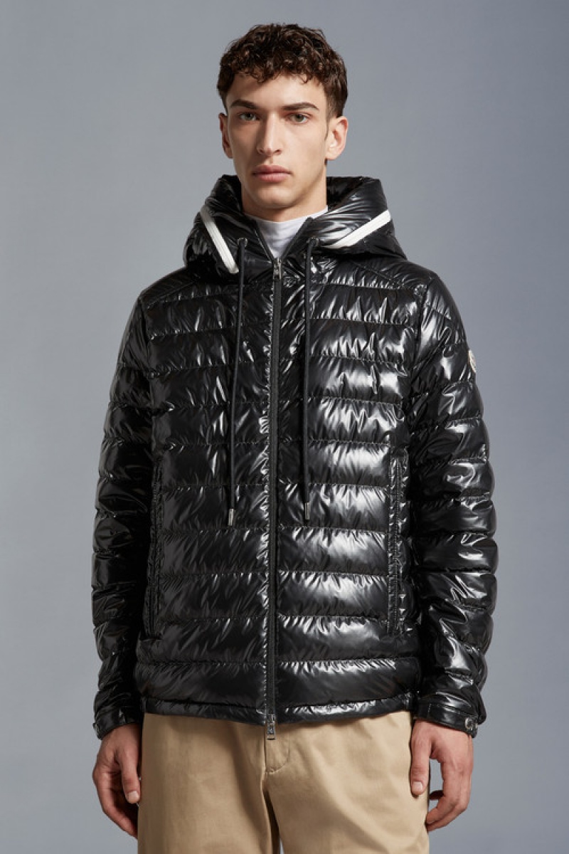 Chamarra Moncler Akinari Hombre Negros | DATX-61750