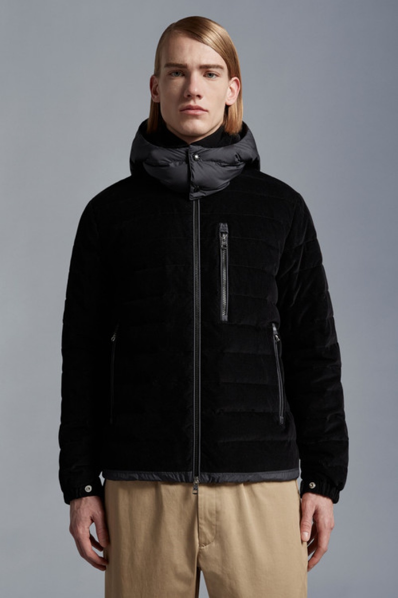 Chamarra Moncler Ariege Hombre Negros | CVZO-46820