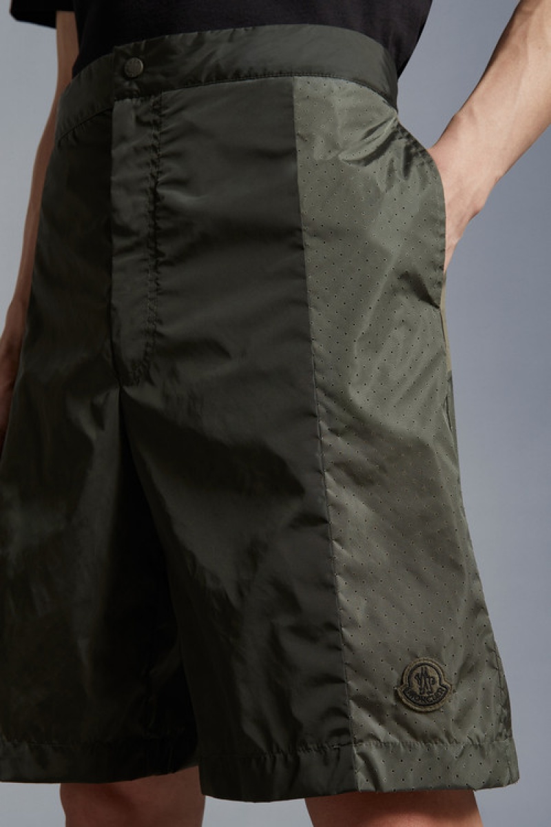 Short Moncler Nylon Hombre Verdes Oscuro | AFMH-29065